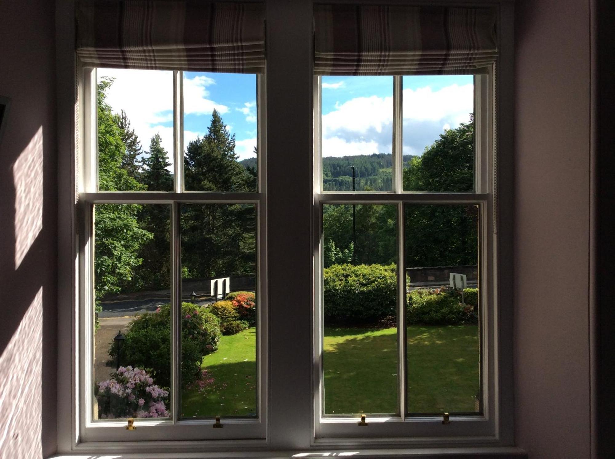 Annslea Guest House Pitlochry Esterno foto